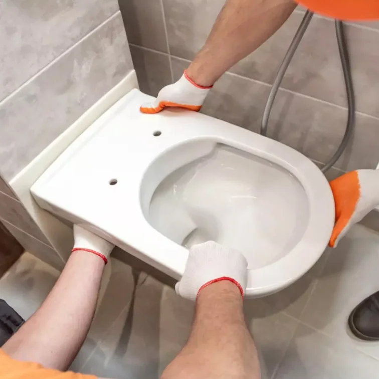 Toilet installation and replacement service in Kingsville Ontario